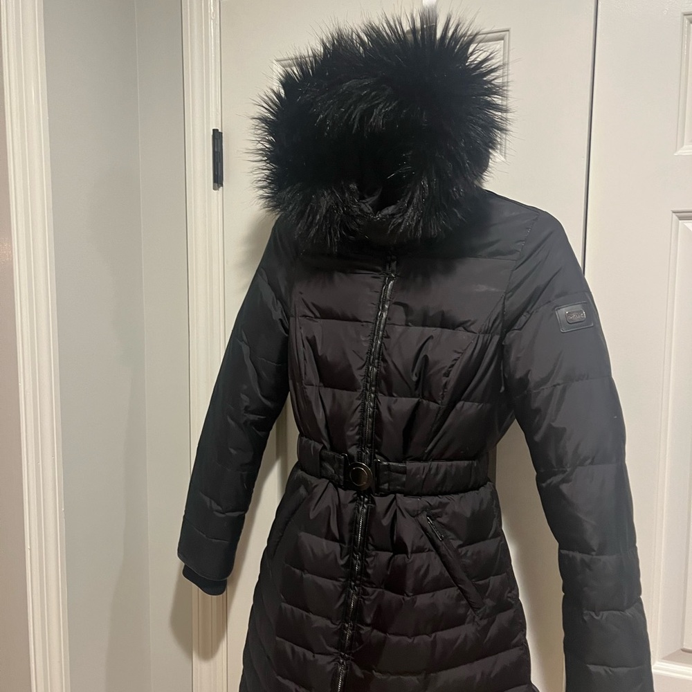 DKNY Belted Puffer Jacket - Hood with Faux-Fur Trim, Belted